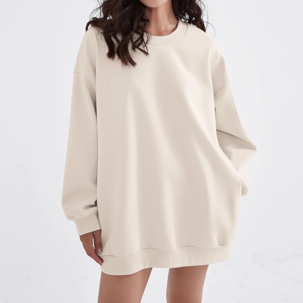 NWT Supesu Cubby Sweater, Oversized | Cosmic Latte & Cream | 5